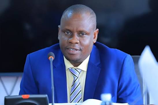 Cover image for Minister Balaam issues orders on bars, alcohol